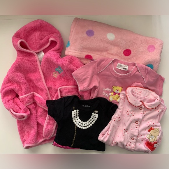 Sara Kety Ergee Child Of Mine Bundle Baby Girl Clothing Bathrobe Blanket - Picture 1 of 6